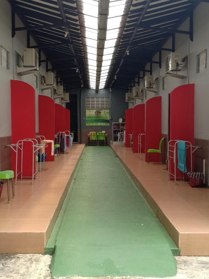 Homestay Dan Kost 78 เจอปารา ภายนอก รูปภาพ